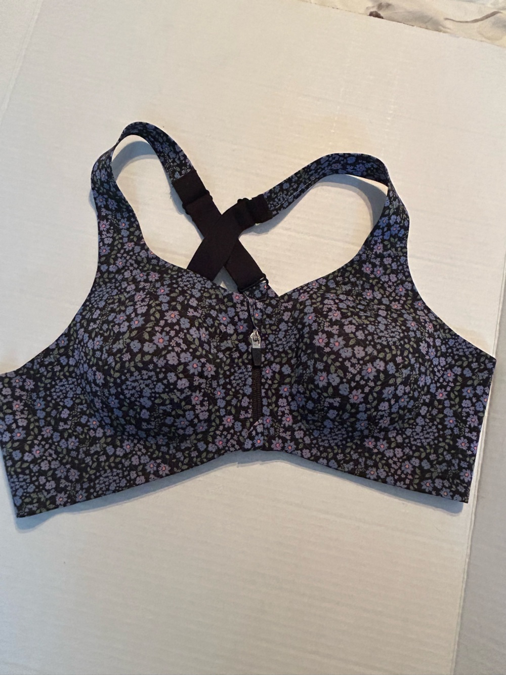 Knix Women's Black Floral Front-Zip Sports Bra